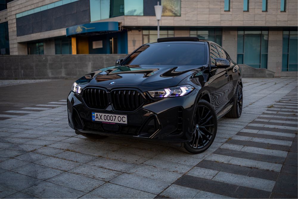 БМВ Х6 Г06 M Sport Pro bmw x6 g06 переодет в Рестайлинг