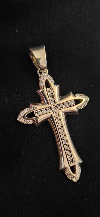 Złoty Krzyż 585 - Królewski