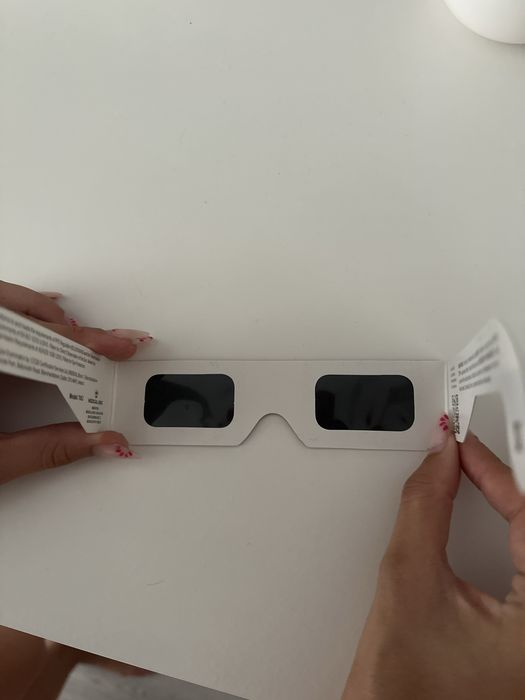 Oculos solares eclipse novos, preco negociavel