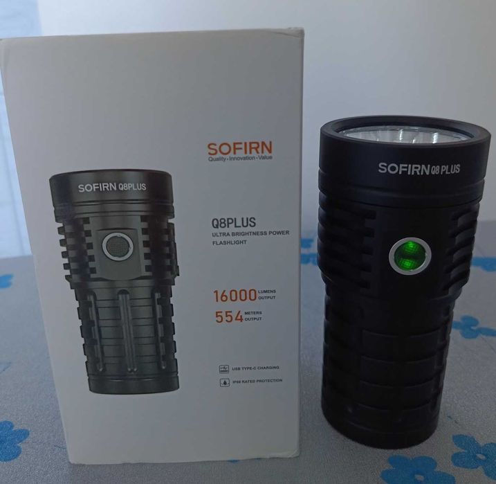 Nowa mocna latarka taktyczna LED Sofirn Q8 Plus, 16000 lumenów