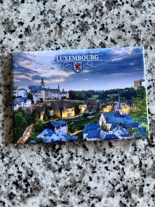 Imanes da Polónia e Luxemburgo