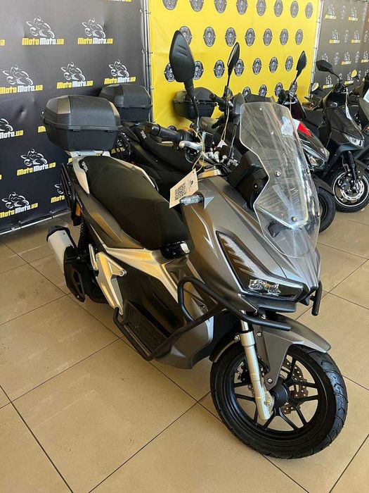 Скутер SPARK SP180S-25