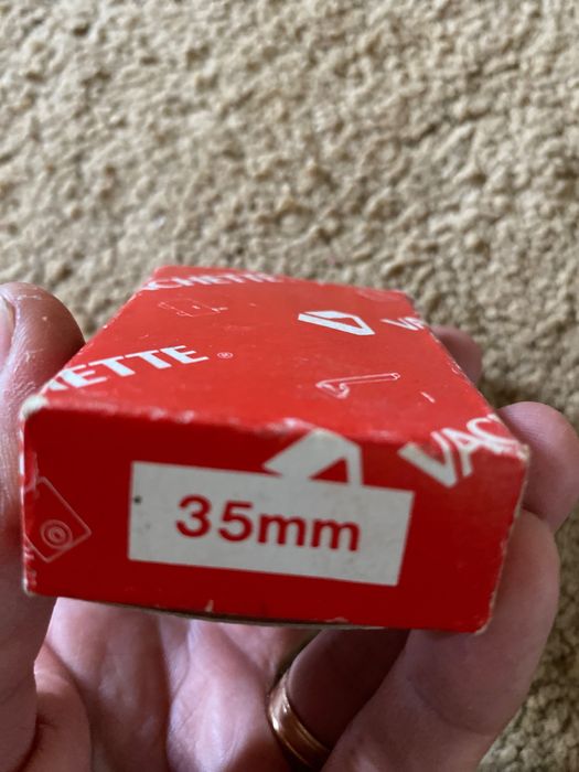 Cadeado francês vachete novo