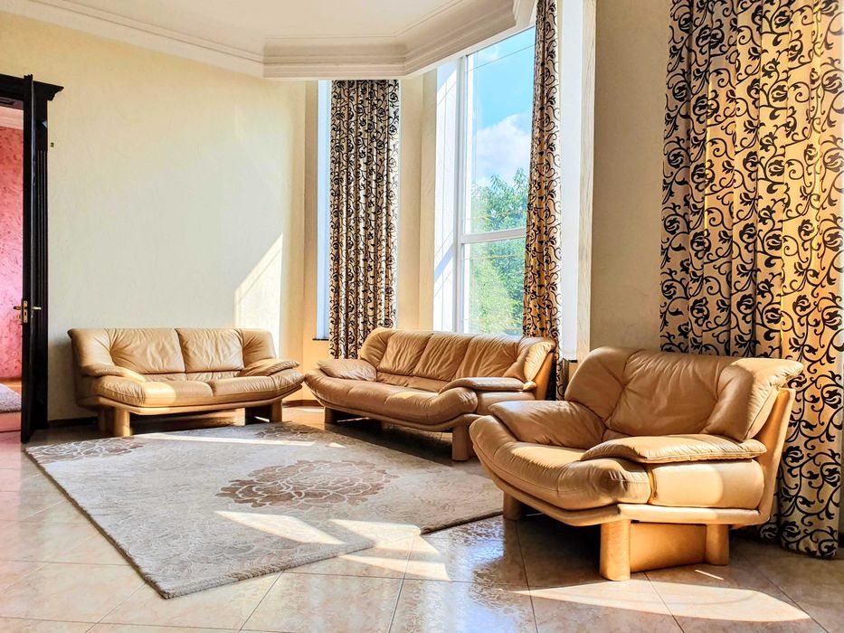 Здається 5-ти кімнатний БУДИНОК з ремонтом, котел на дровах/генератор.