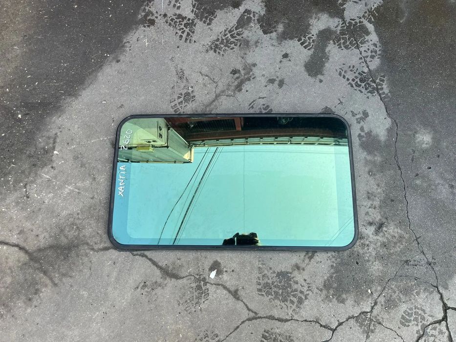 Citroen Xantia - VIDRO TECTO DE ABRIR - Z620
