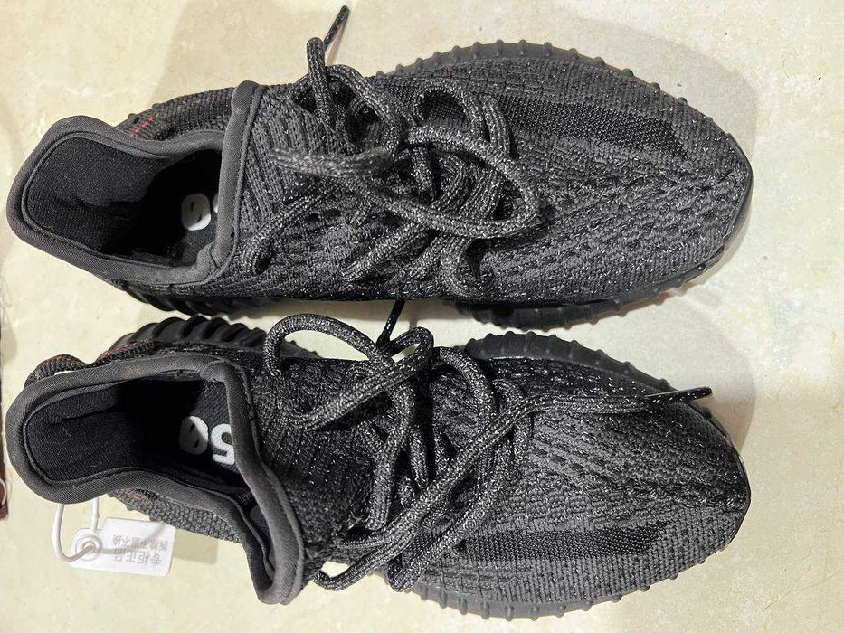 Кроссовки Adidas Yeezy 350 black