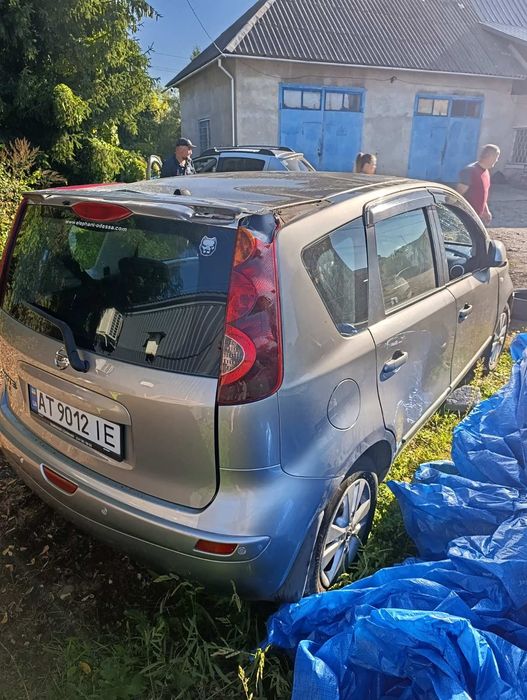 Продам nissan note