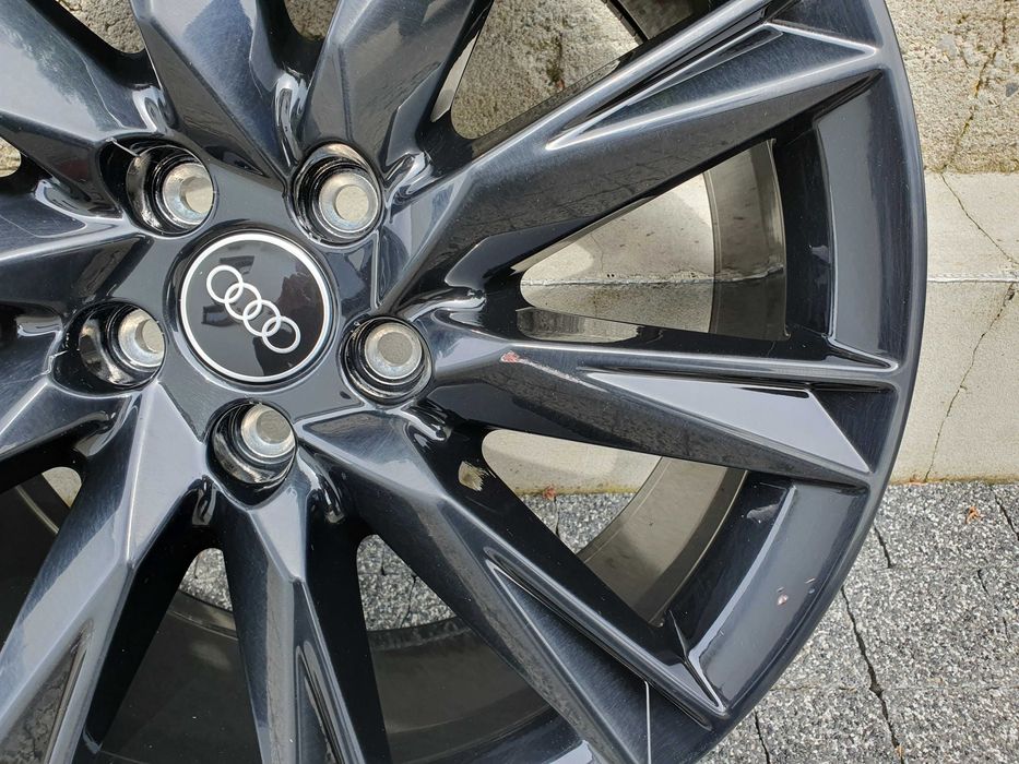 4x Oryginalne 19-stki Audi 5x112 66,5mm czarny połysk!