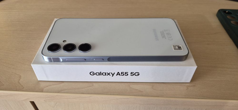 Samsung A55  5G   256GB/ 8Gb