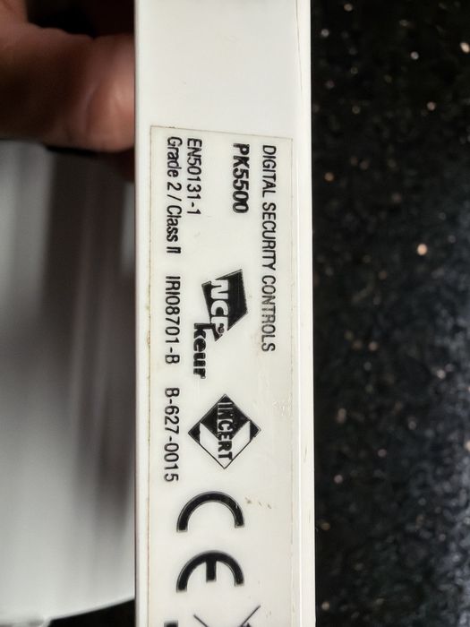 Alarm DSC  PK5500 manipulator i centralki