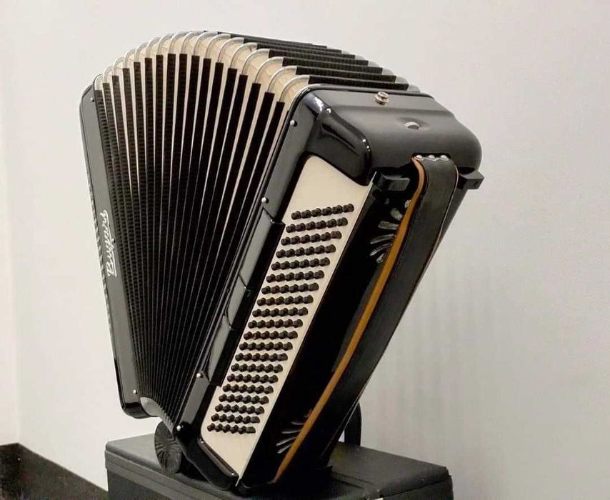 Akordeon Bugari 120 Wysoka oktawa