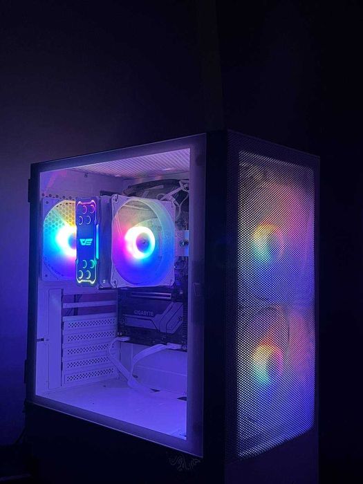 PC for gamers 32GB DDR5 ssd 1TB Ryzen 5 8500G M740 graphics