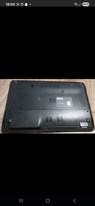 Laptop      ASUS