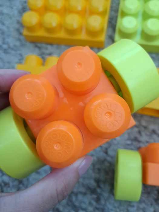 Klocki Mega Bloks 44 autokar szkolny, Fisher prise