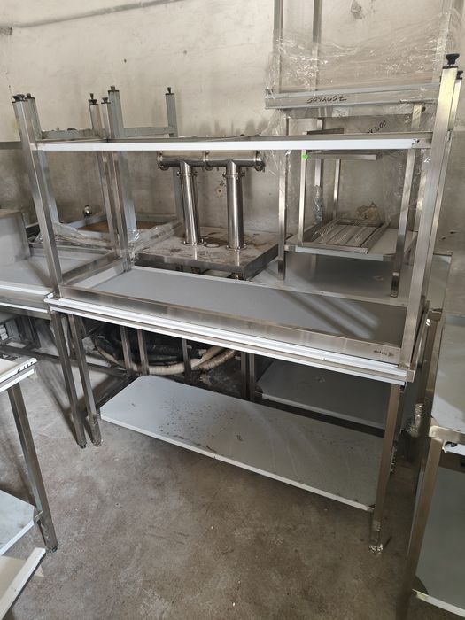 Розпродаж столів стелажів мийок полок із нержавіючої сталі бу та нові