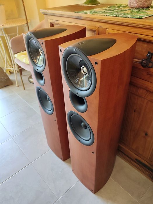 KEF Q5 Colunas Hi-Fi UK Impecáveis!