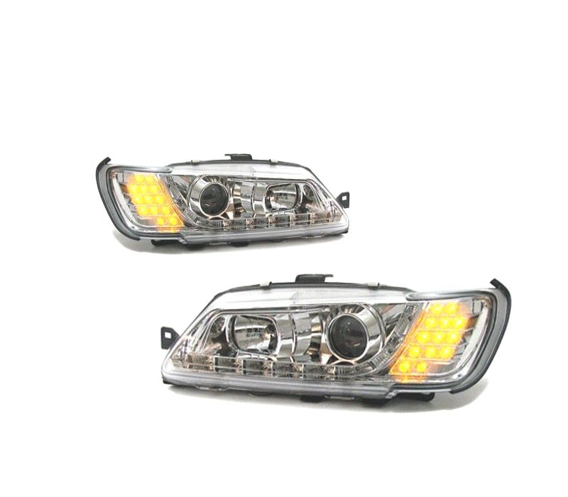 FARÓIS COM LUZ DIURNA LED PEUGEOT 306 93-97 FUNDO CROMADO