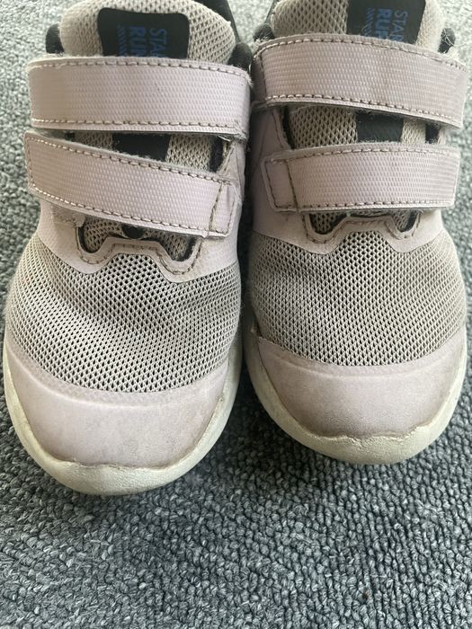 Lekkie buty dla dziewczynki 26