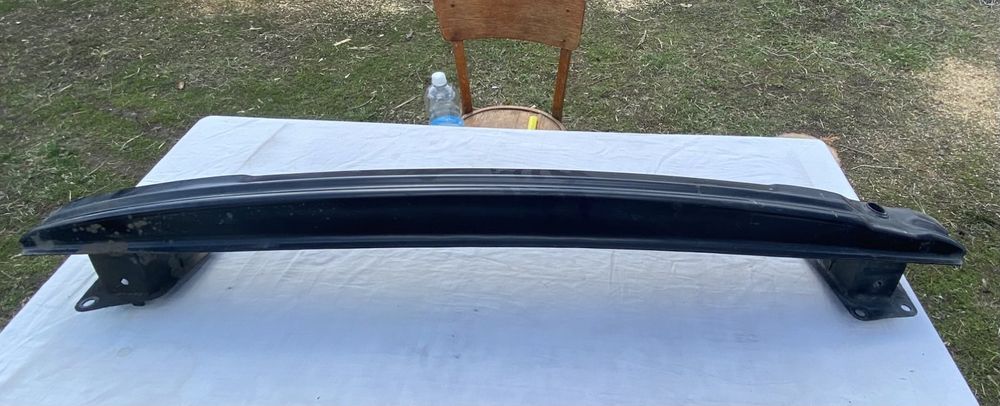 Усилитель бампера пассат в6