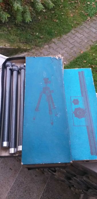 Stary statyw pentacon + dodatki