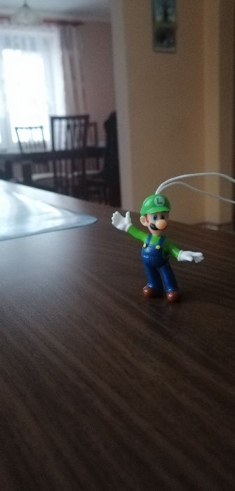 Figurka - LUIGI - kolekcja Super Mario