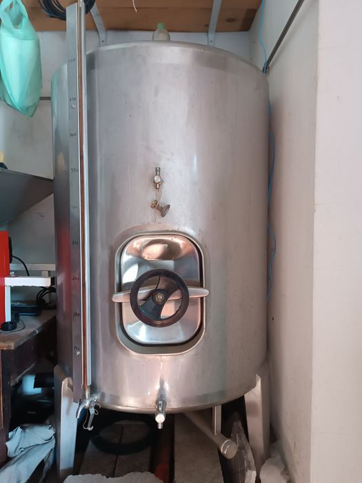 Cuba de vinho 500 L