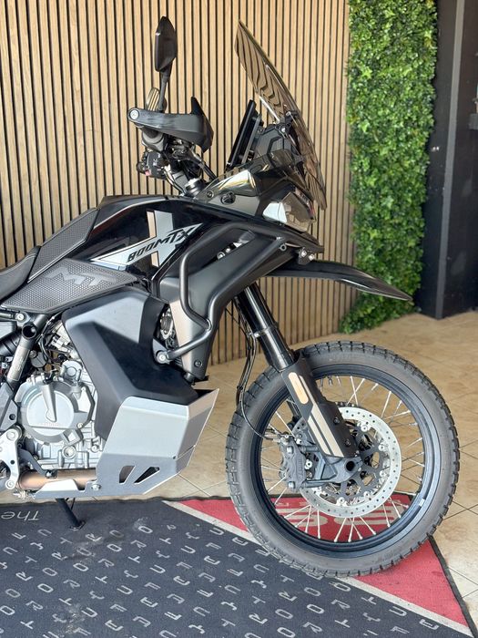 CFmoto 800 MT-X como nova