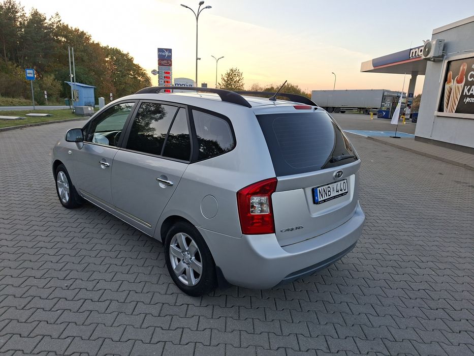 Kia carens 2.0 i 16v automat 7 osobowa super