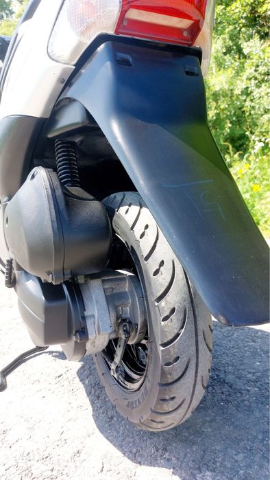 Suzuki lets свіжий з Японії
