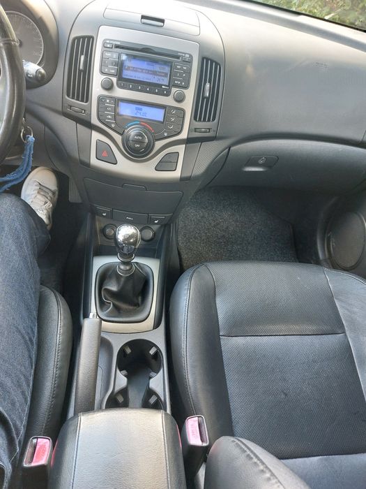 Hyundai FD i30 / i30 CW 2.0 Premium, rok