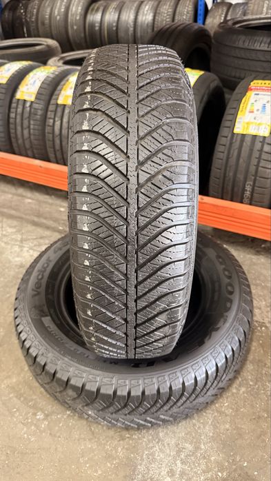 Pneus 185/70r14 Goodyear Vector 4 Seasons com 90% piso