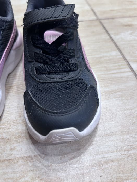 Puma дитячі кросівки 28 розмір