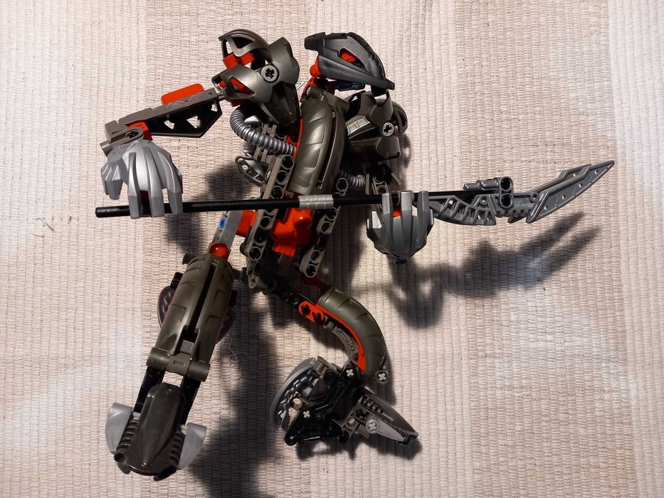 Lego BIONICLE: (8593) Makuta