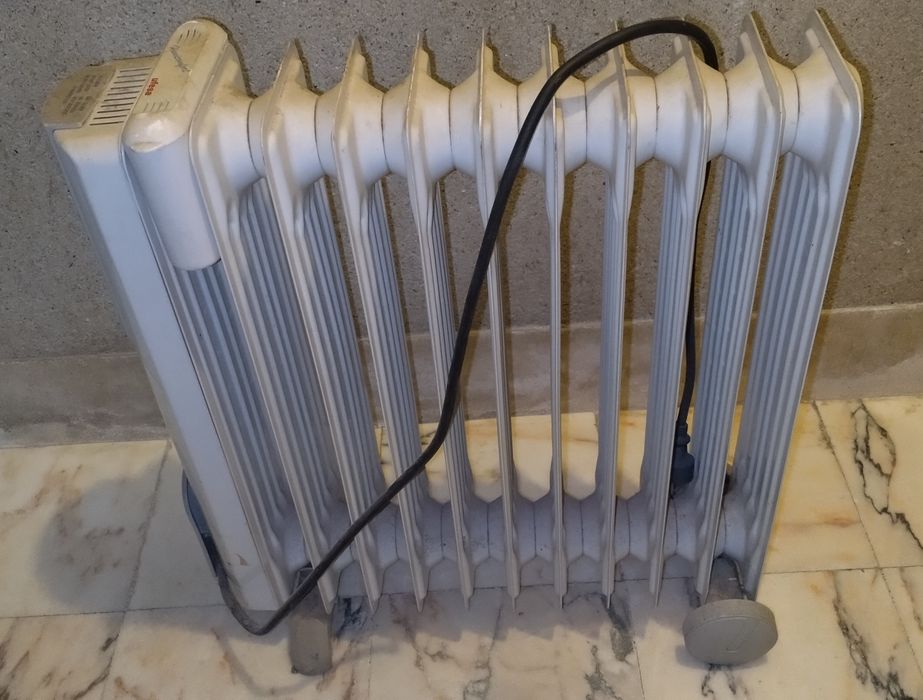 Aquecedor a óleo Ufesa potente