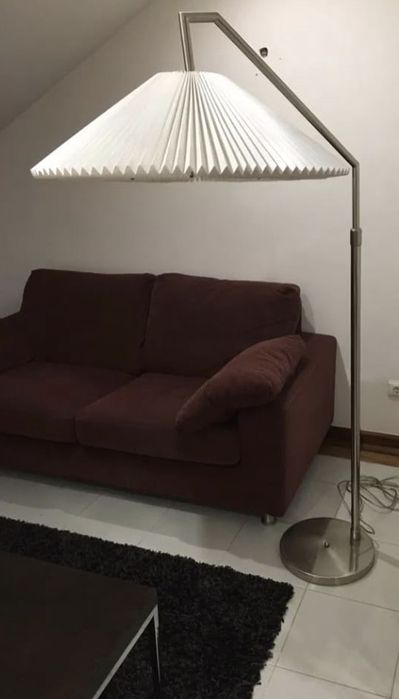 Sofás sofá mesa centro candeeiro de pé e candeeiros