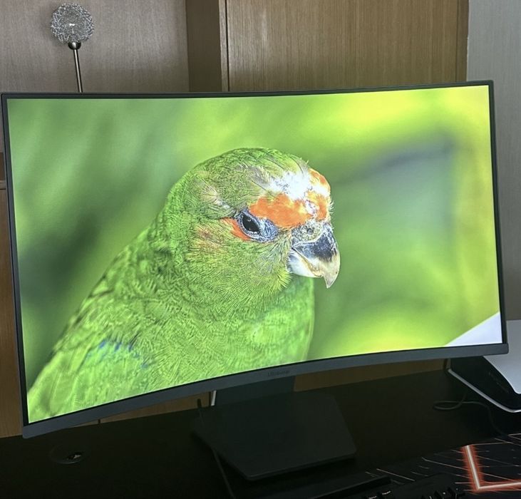 Monitor LG curvo 32’’