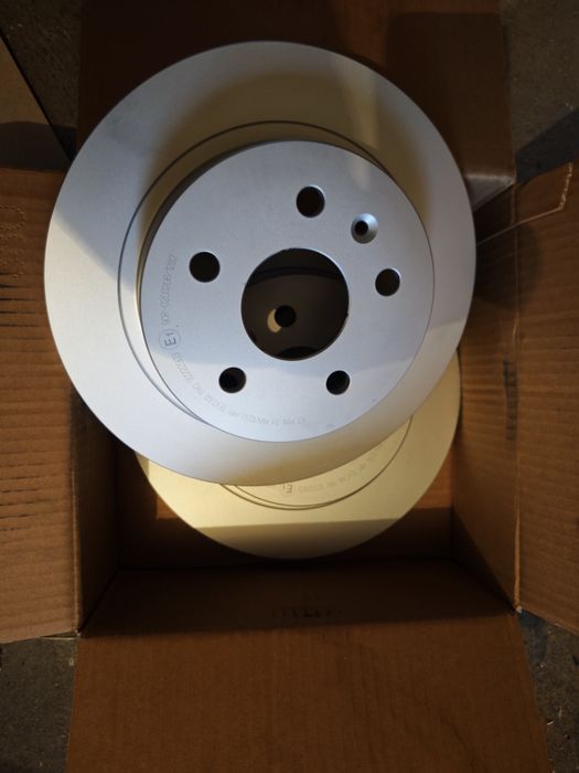 Tarcze i klocki hamulcowe opel Insignia