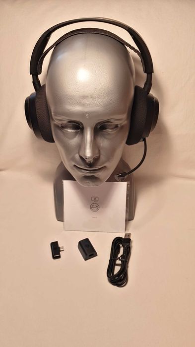 Słuchawki bezprzewodowe SteelSeries Arctis Nova 7 BT stan BDB.