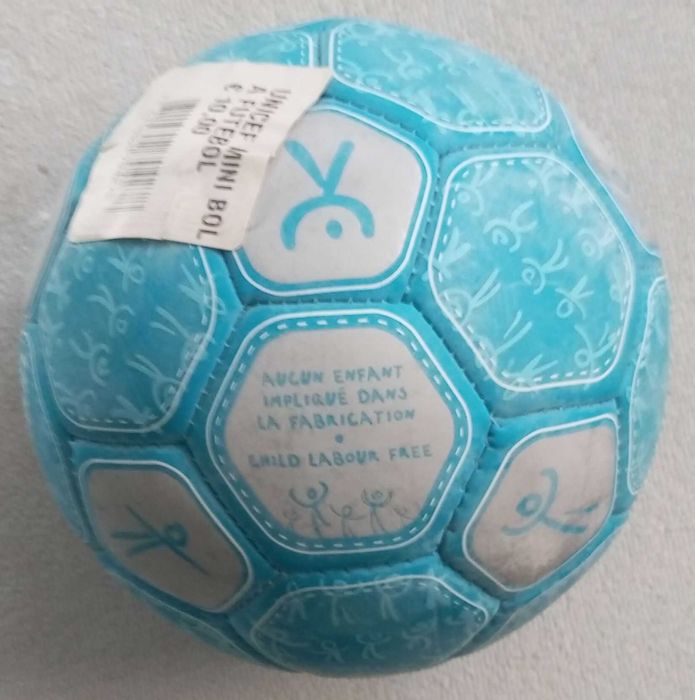Mini bola de futebol UNICEF