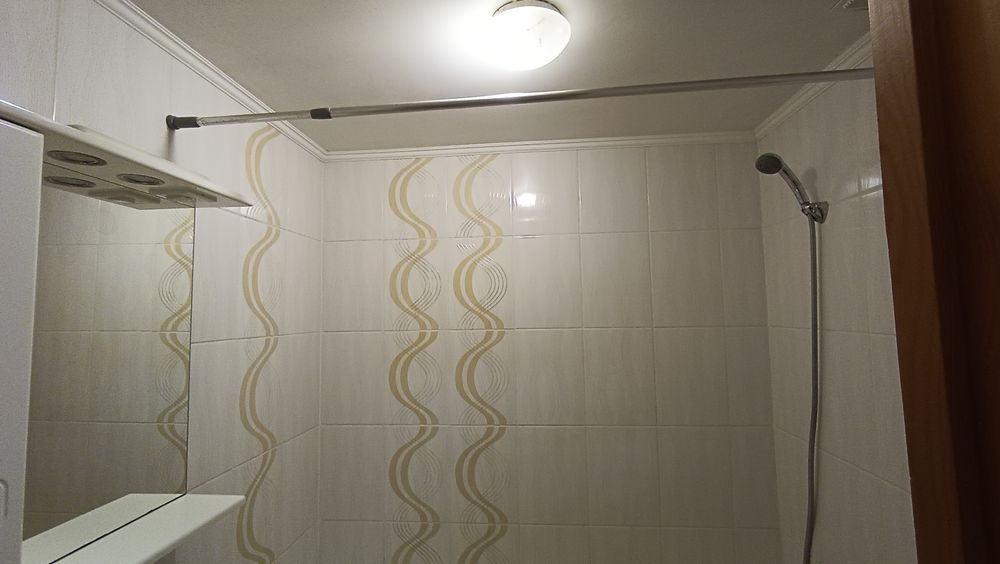 Здам подобово, потижнево, помісячно 1 кімнатну квартиру на 1 поверсі