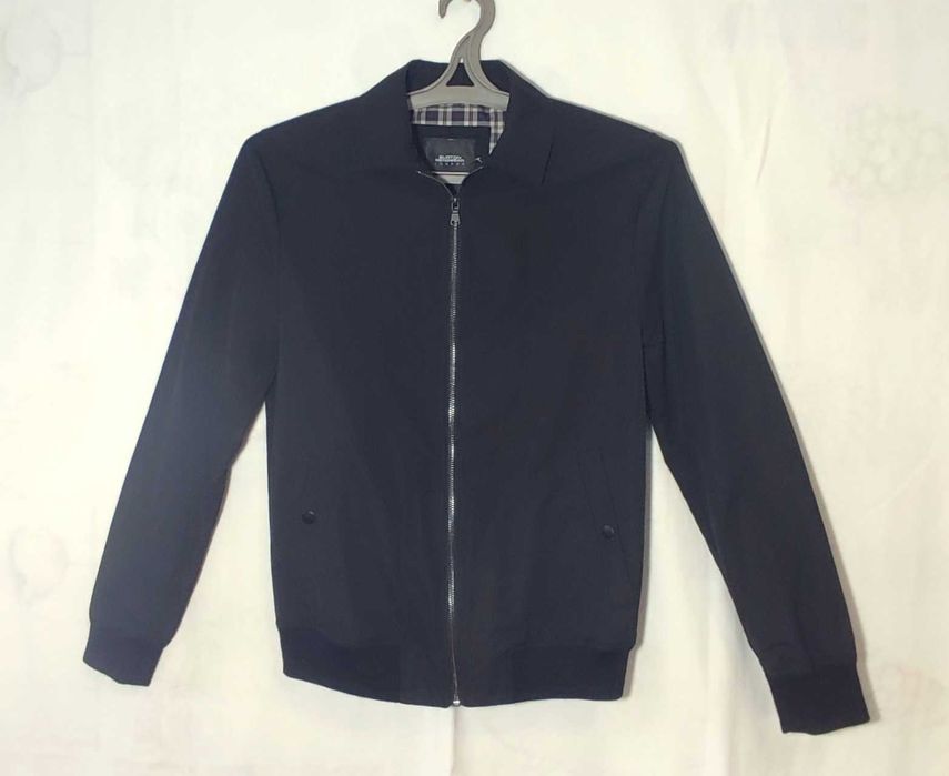 Куртка вітровка BURTON MENSWEAR. Розмір S