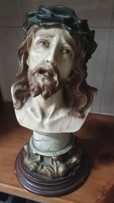 busto devocional do Santo Cristo de Limpias (também conhecido como o Cristo da Agonia).