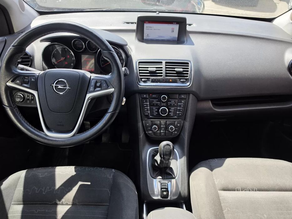 Opel Meriva Cosmo — photo 3