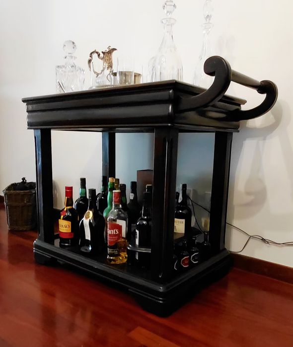 Carrinho bar/chã em madeira castanho