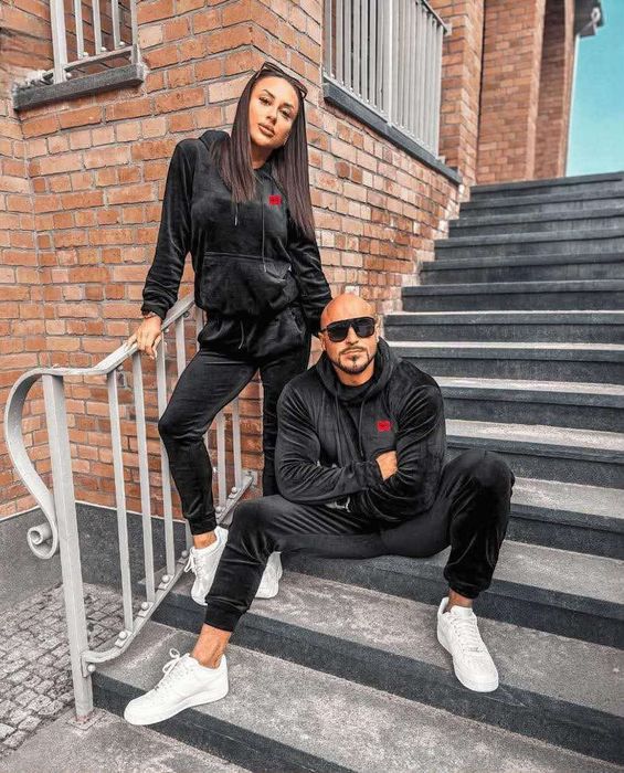 Dresy damskie welurowe logo wyszywane