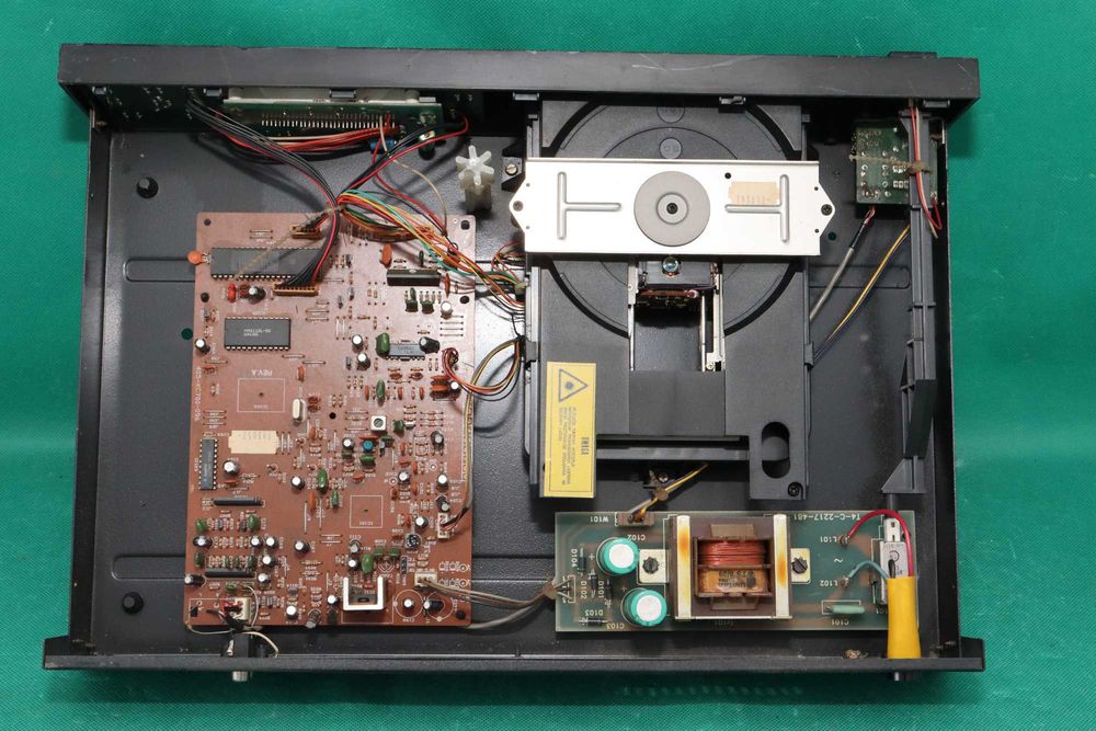 Unitra Fonica CDF-101R odtwarzacz CD zabytek PRL'u dyskofon Bytom • OLX.pl