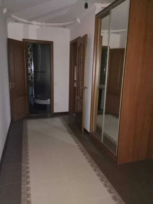 Продаж 3к квартири, 92 м.кв., вул. Лозовецька