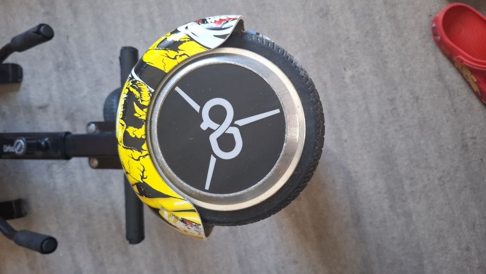 Vendo Hoverboard com Kart