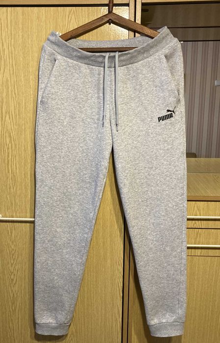 Спортивные трикотажные штаны на флисе,джоггеры Puma.Оригинал.