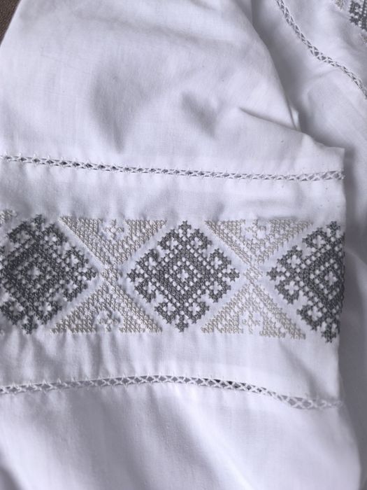 Вишиванка жіноча